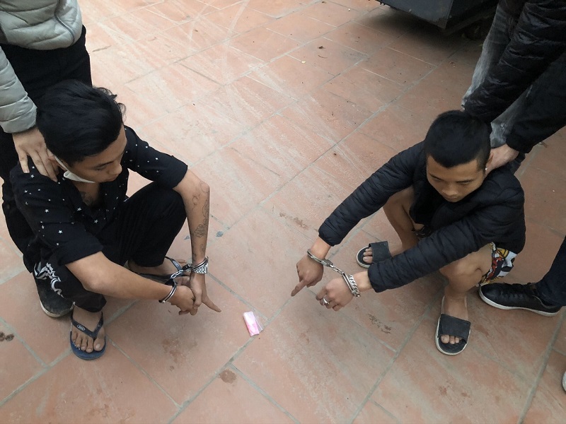 Công an huyện Tiên Lãng: Khởi tố vụ án, khởi tố bị can đối với Trần Hoàng Anh và Hoàng Quang Linh về hành vi Tàng trữ trái phép chất ma túy